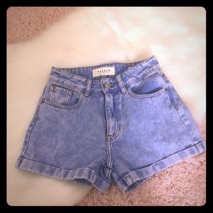 ⭐️Pacsun Mom Shorts⭐️